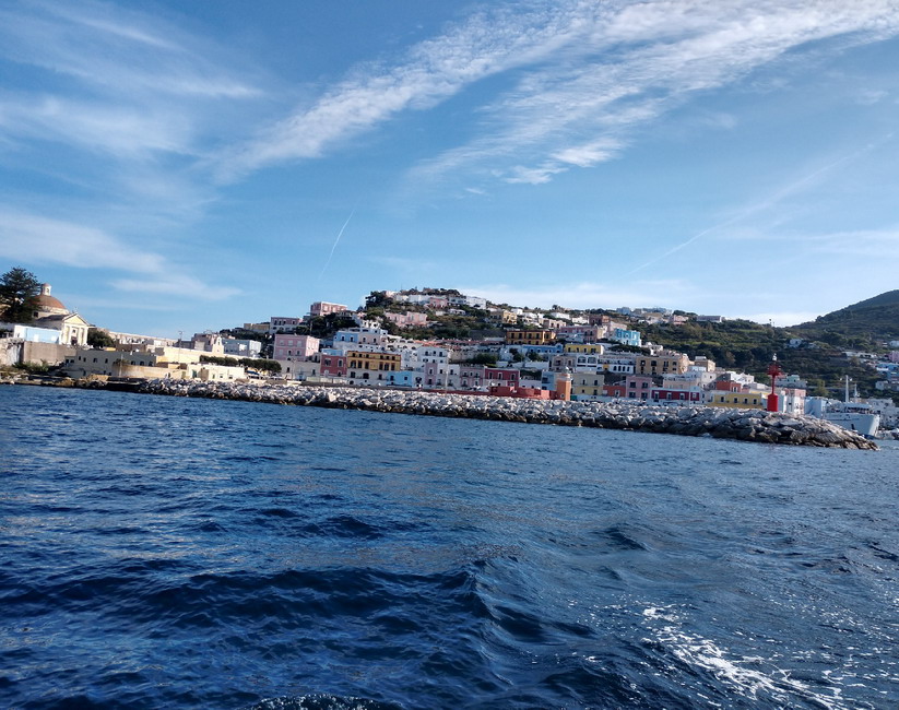 Ponza La Perla Del Litorale Laziale Il Deutsch Italia